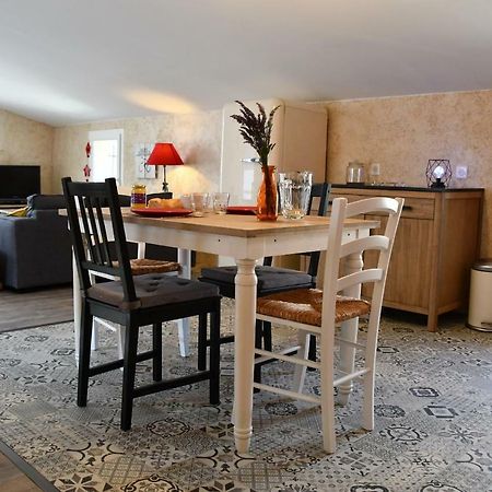 Apartamento Le Pigeonnier Malaucène Exterior foto