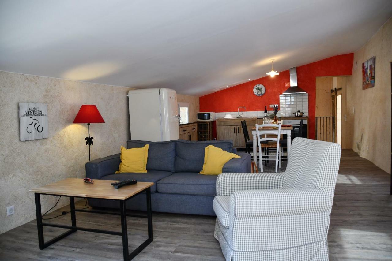 Apartamento Le Pigeonnier Malaucène Exterior foto